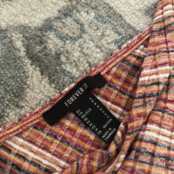 very cute tank top - Picture 2 of 2